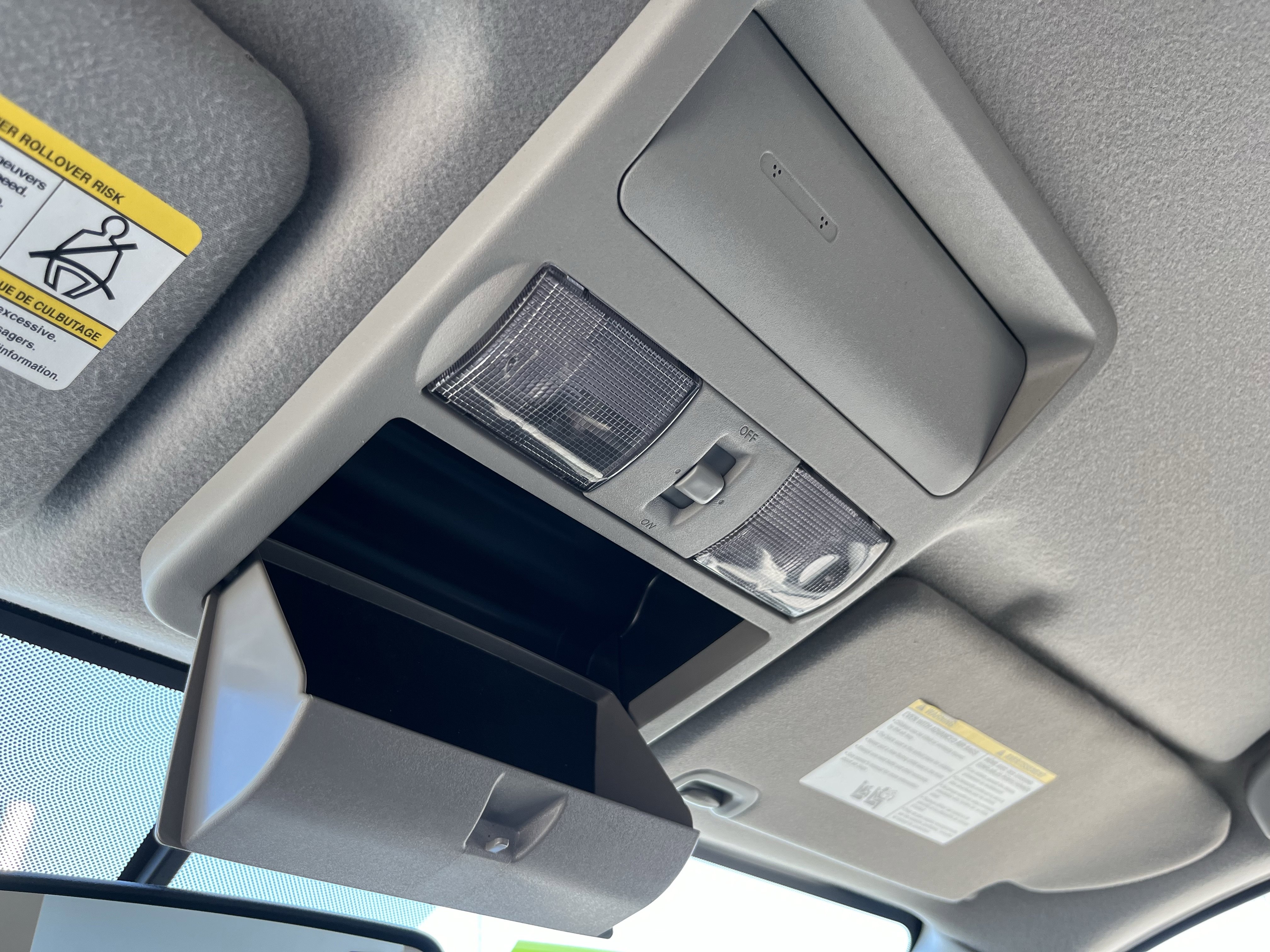 Used 2020 Nissan Frontier SV image 32