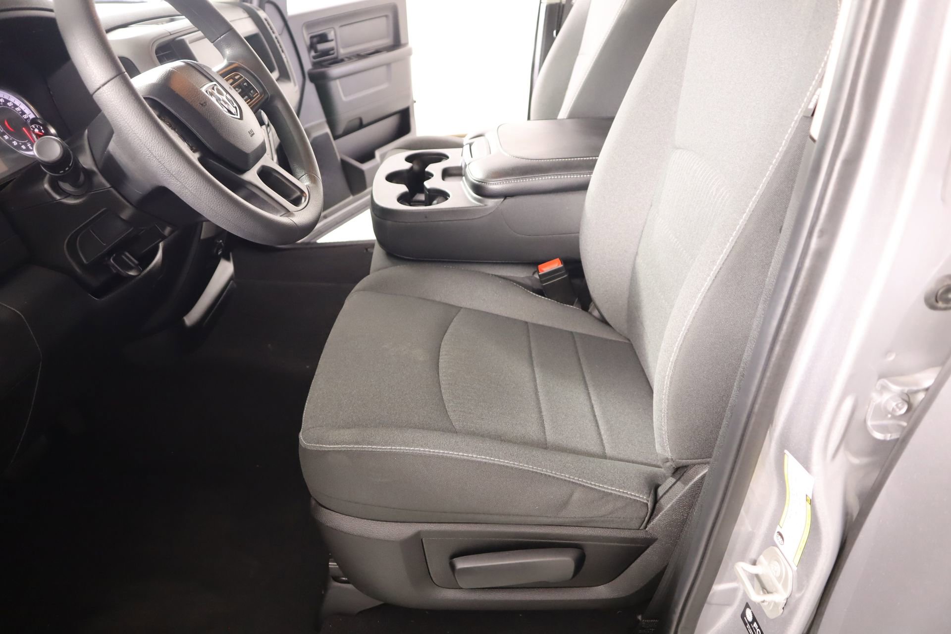 Used 2024 RAM 1500 Tradesman w/ Chrome Plus Package image 9