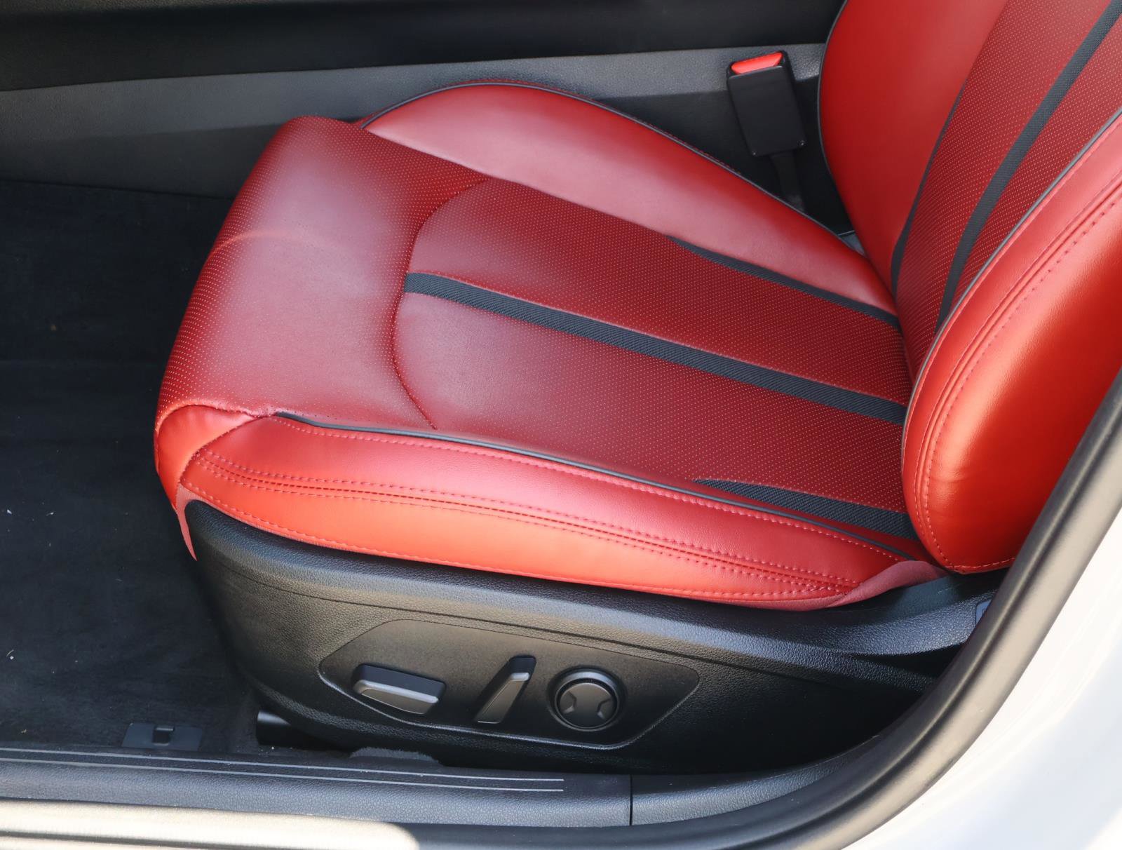 Used 2024 Kia K5 GT-Line image 14
