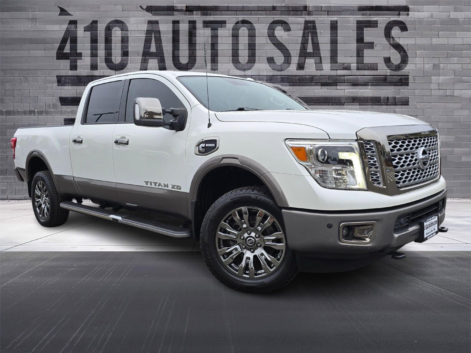 Used 2019 Nissan Titan Platinum Reserve w/ Platinum Utility Package AWD/4WD image 1