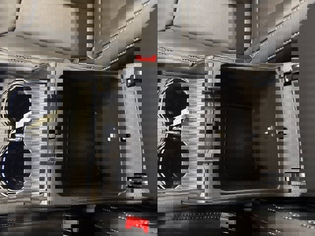 New 2025 Jeep Grand Cherokee Limited w/ Trailer Tow Package image 29