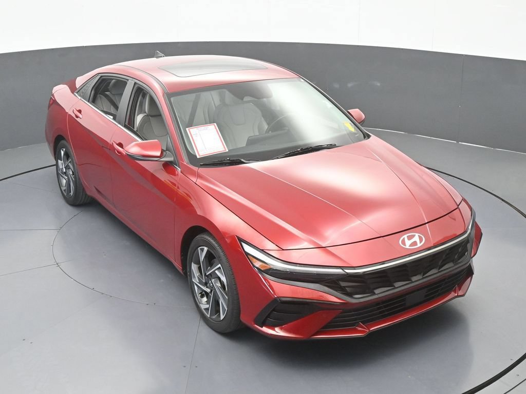 Used 2024 Hyundai Elantra Limited FWD image 54