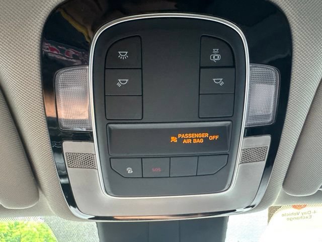 Used 2022 Hyundai Santa Fe SEL FWD image 20