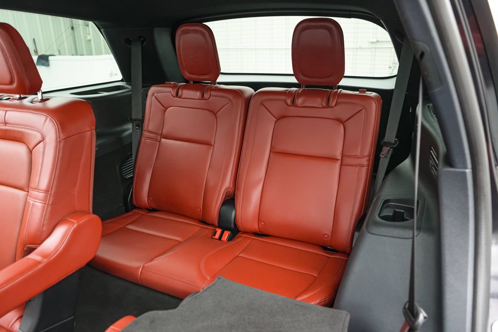Used 2025 Lincoln Aviator Reserve w/ Jet Appearance Package AWD/4WD image 20