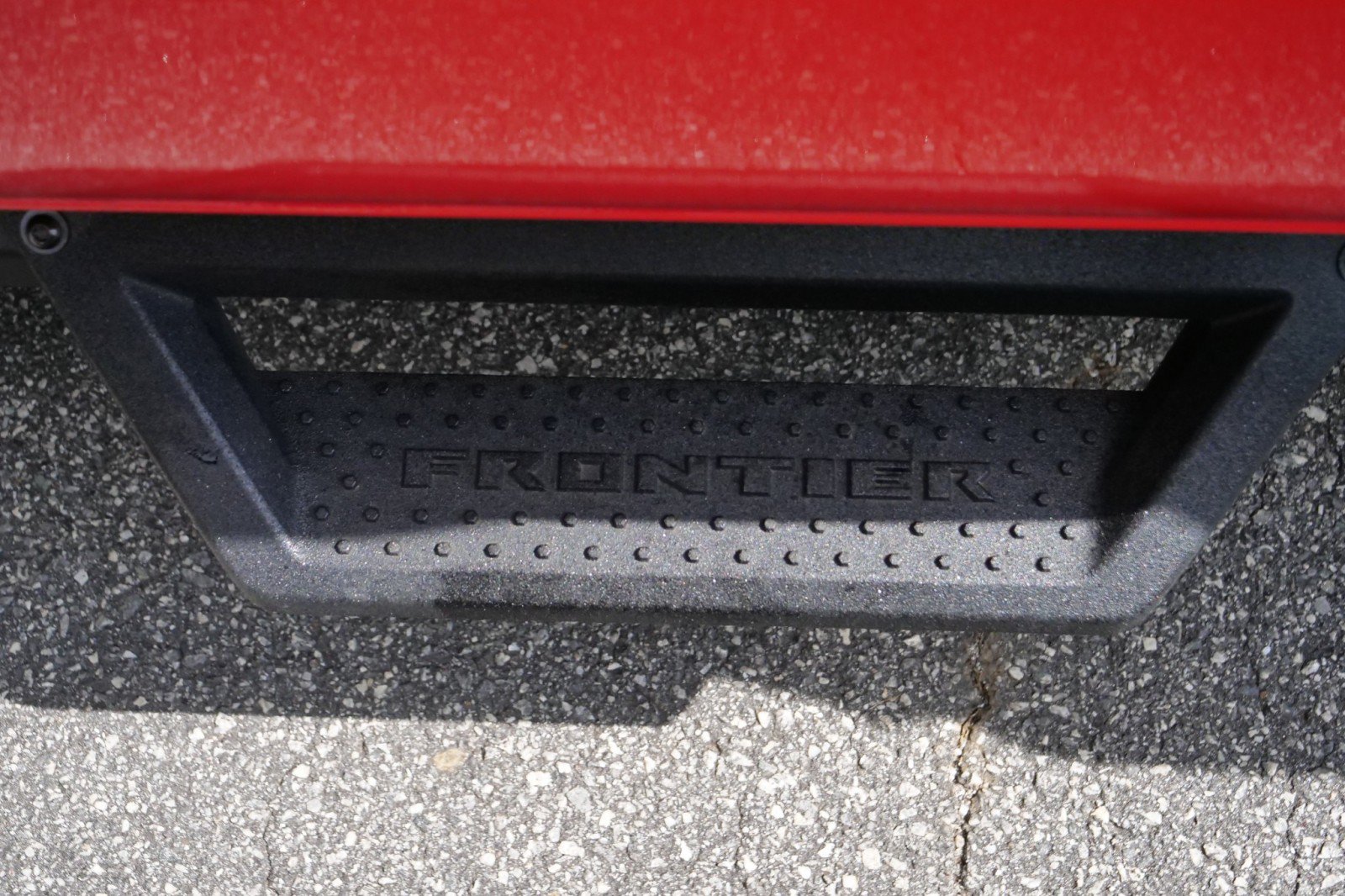 Used 2025 Nissan Frontier Pro-X RWD image 23