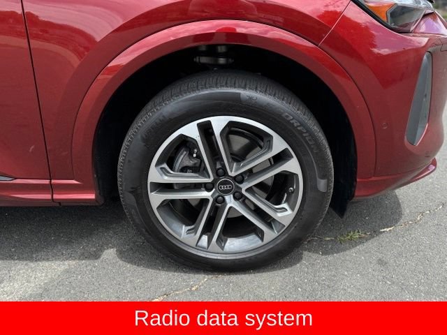Certified 2025 Audi Q5 Premium Plus w/ Premium Plus AWD/4WD image 11