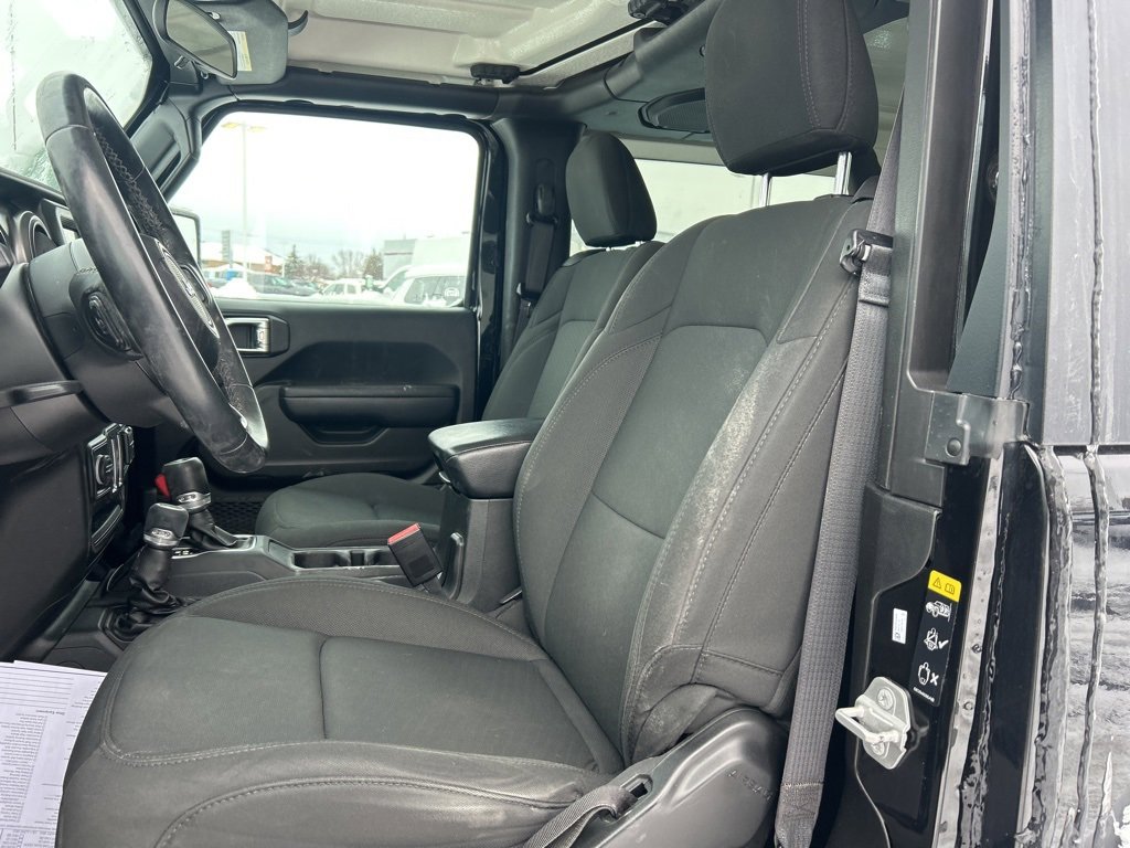 Used 2022 Jeep Wrangler Sport S image 8