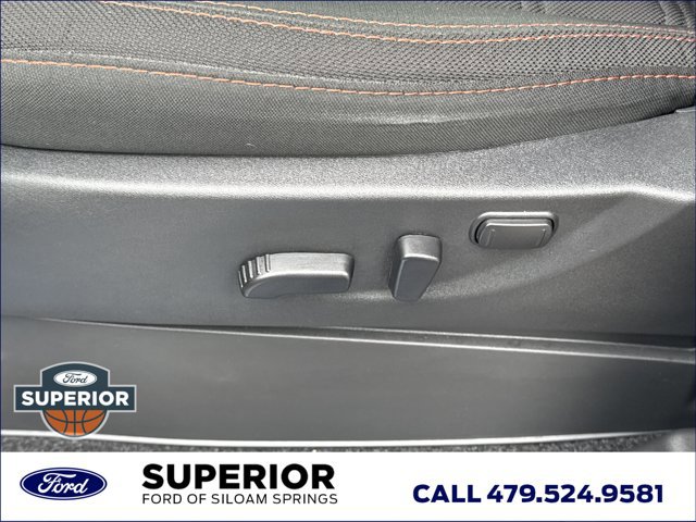 Used 2025 Nissan Frontier PRO-4X AWD/4WD image 17