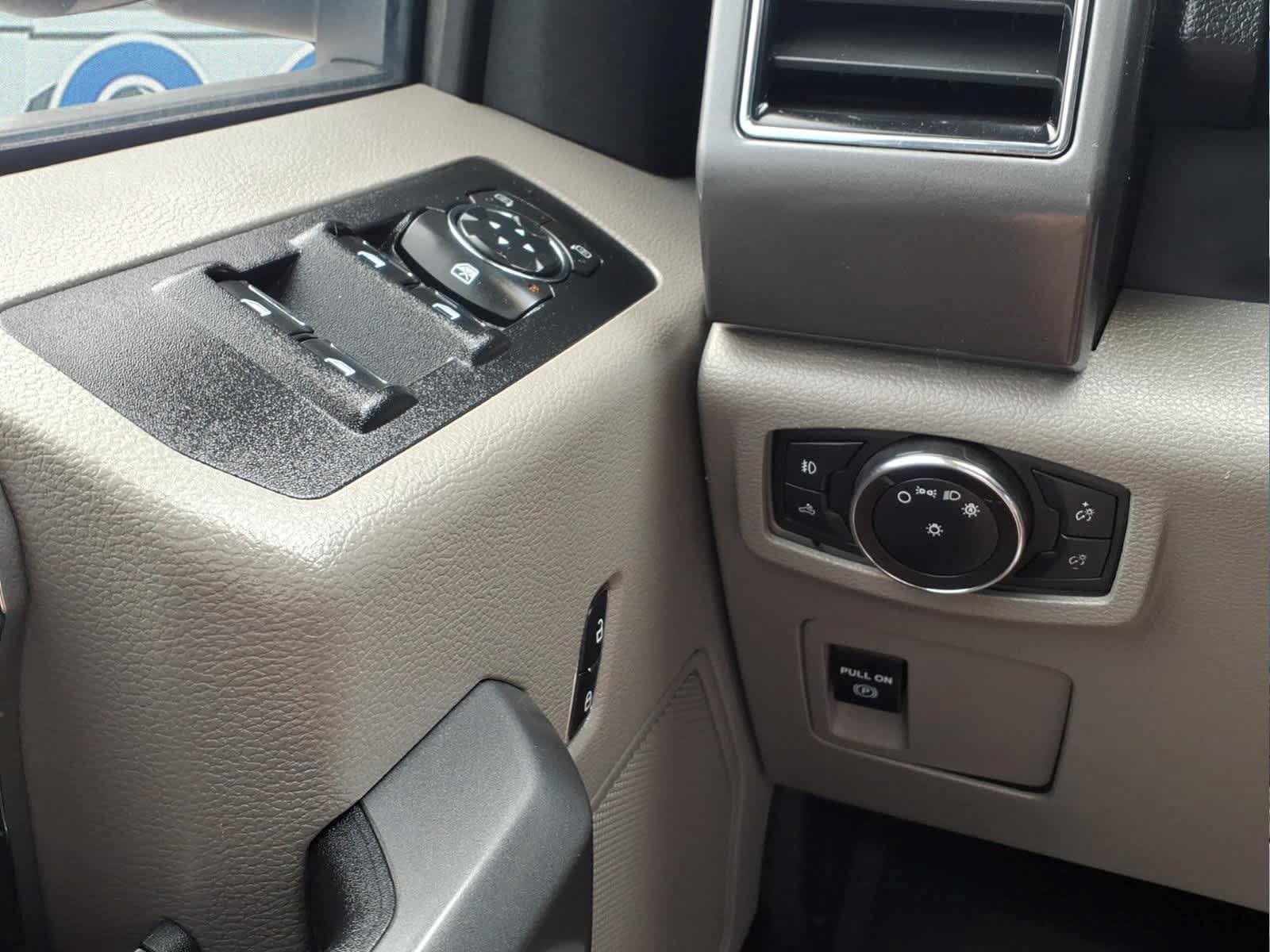 Used 2018 Ford F150 XLT AWD/4WD image 20