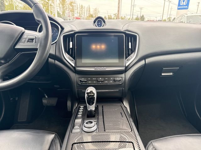 Used 2017 Maserati Ghibli S RWD image 24