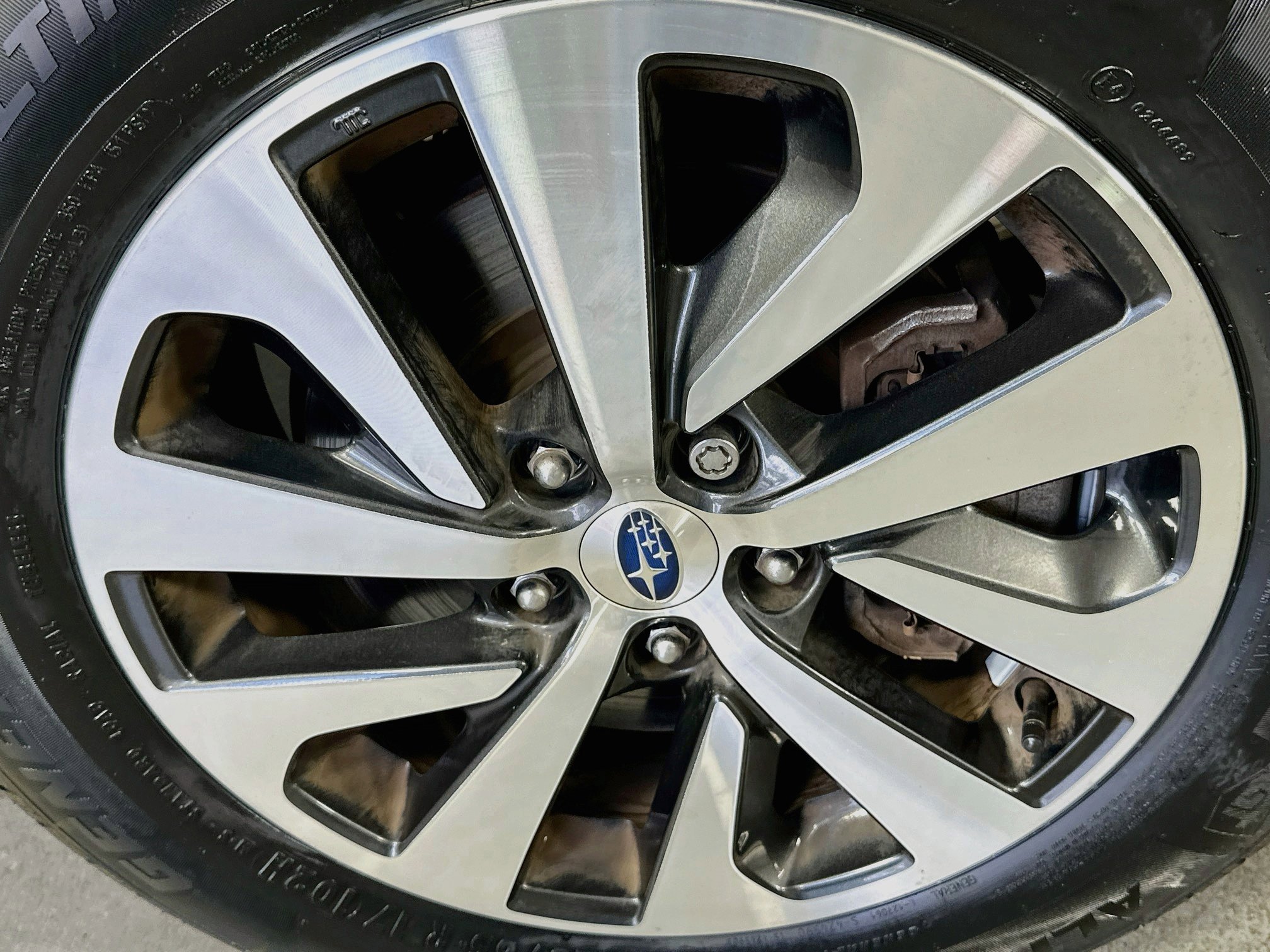 Used 2023 Subaru Outback Premium AWD/4WD image 31