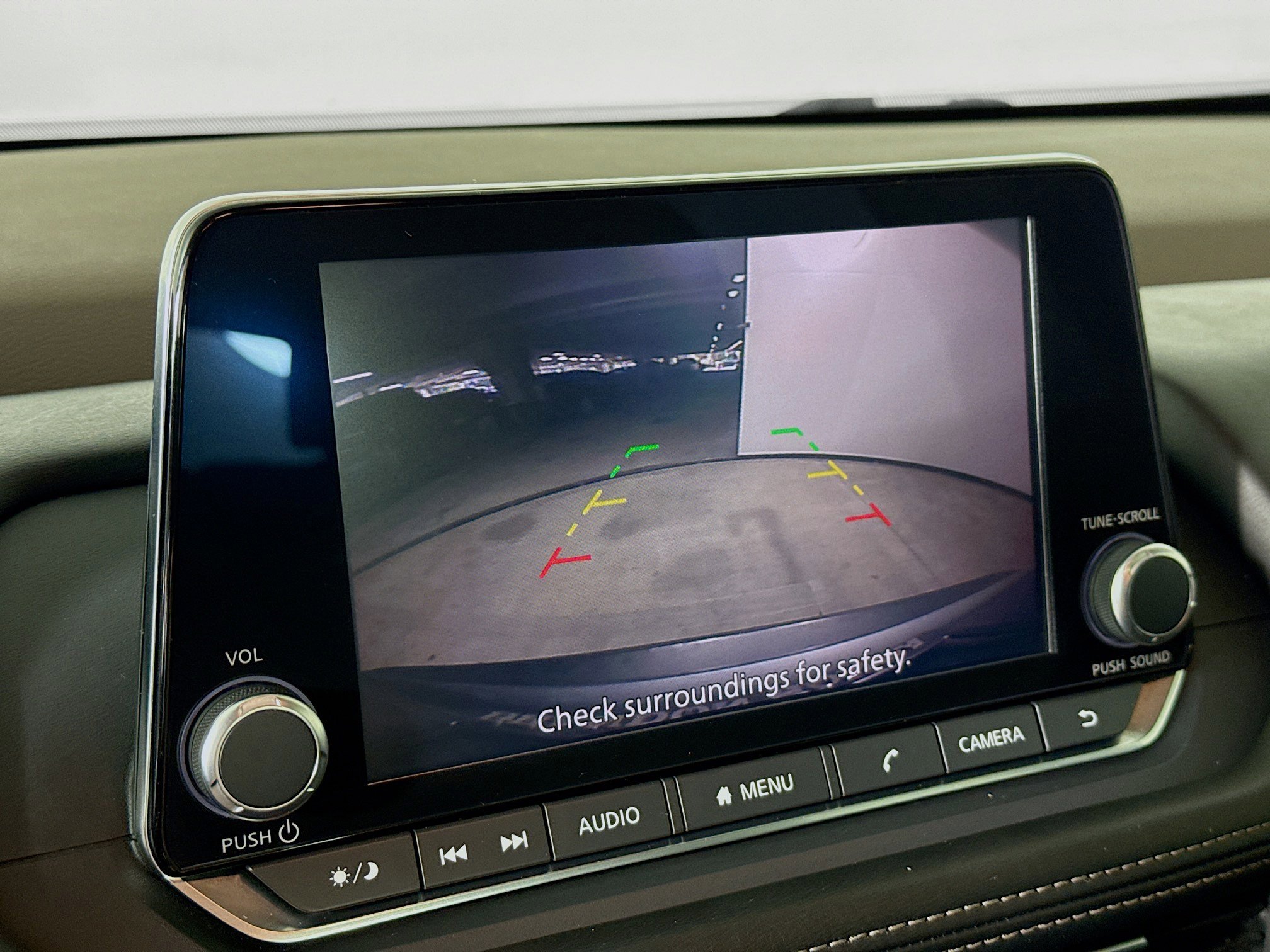 Used 2021 Nissan Rogue S image 14