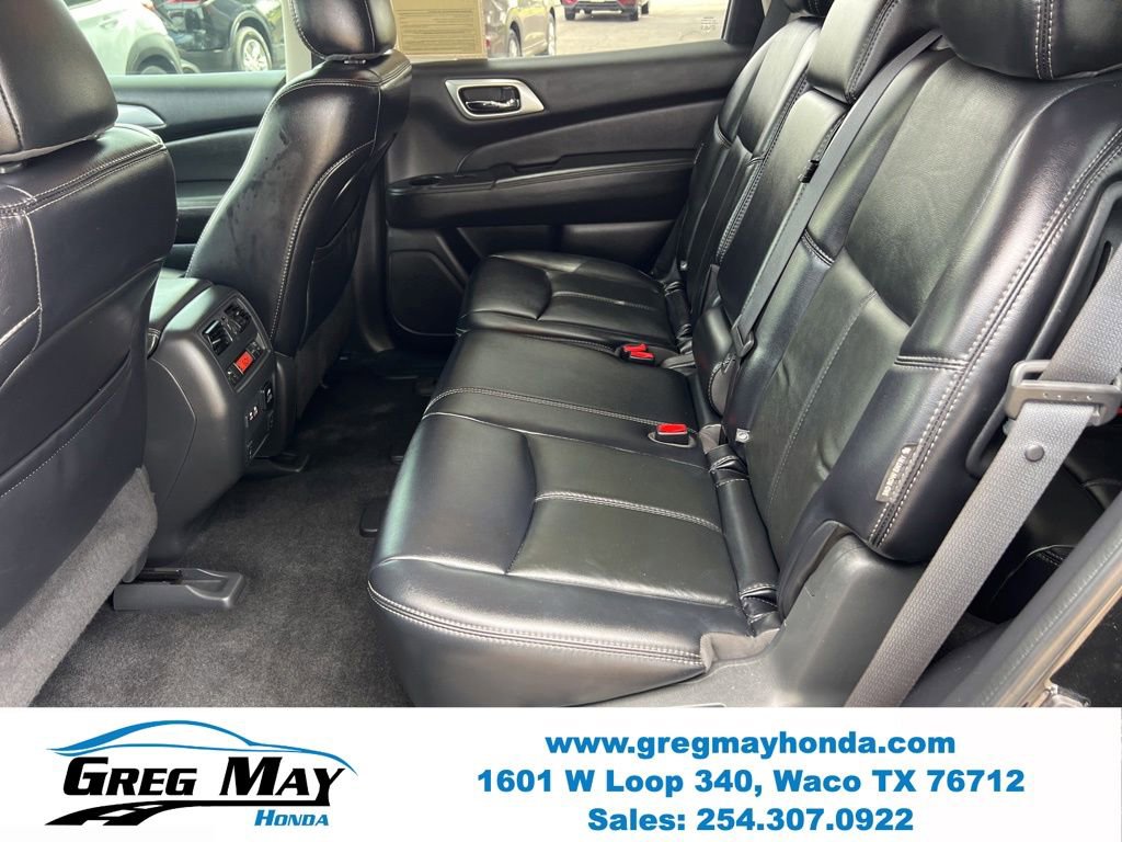 Used 2019 Nissan Pathfinder SL AWD/4WD image 19