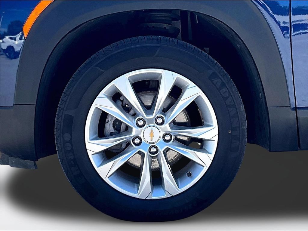 Used 2023 Chevrolet TrailBlazer LS AWD/4WD image 10