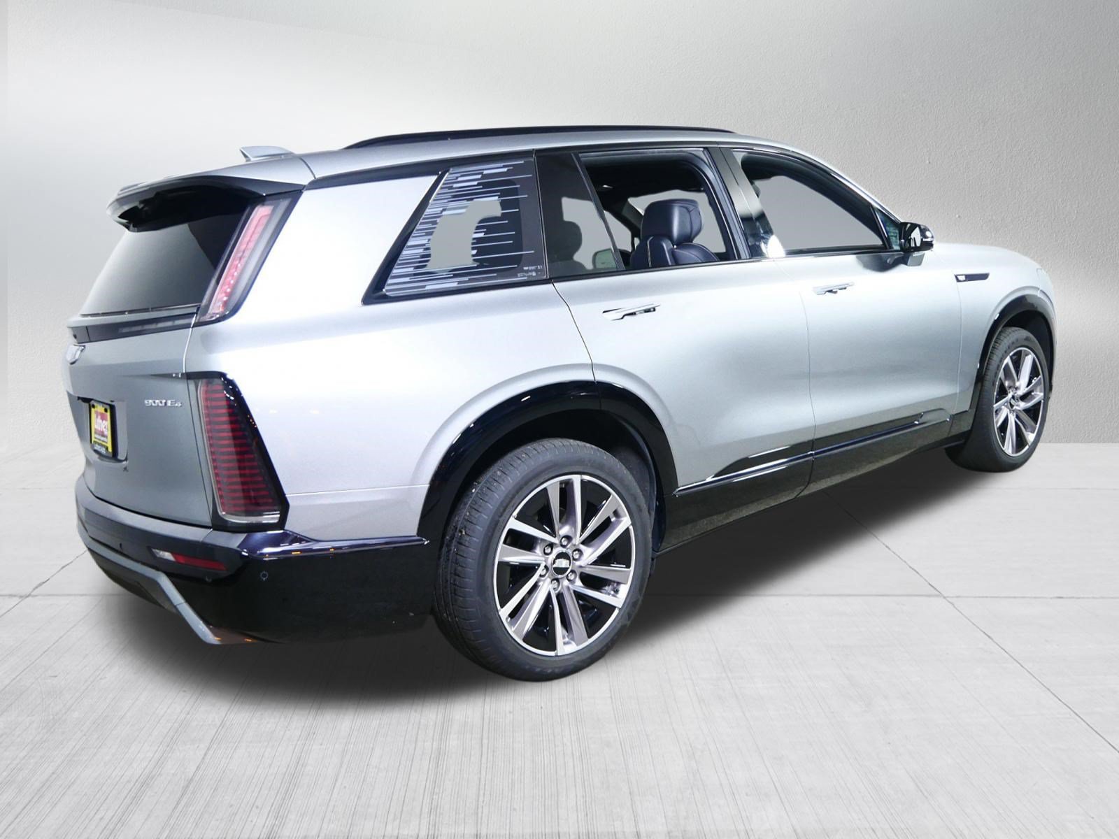 Used 2026 Cadillac Vistiq Sport w/ LPO, Floor Liner Package AWD/4WD image 7