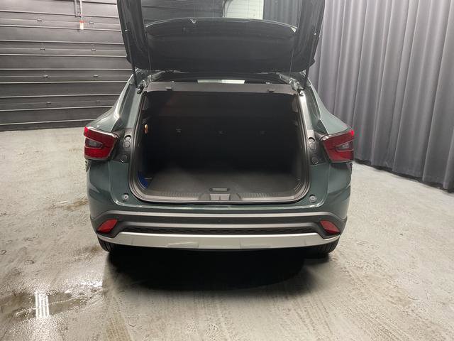 New 2026 Chevrolet Trax LT w/ Driver Confidence Package image 6