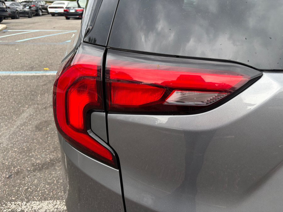 Used 2020 GMC Terrain Denali w/ Denali Premium Package AWD/4WD image 28