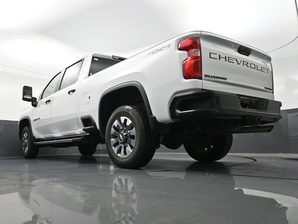 Used 2023 Chevrolet Silverado 2500 Custom w/ Custom Convenience Package AWD/4WD image 27