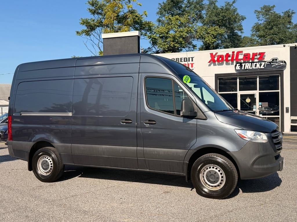 Used 2020 Mercedes-Benz Sprinter 2500 image 1