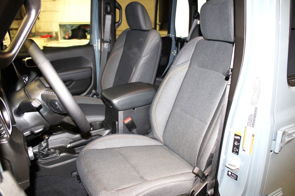 New 2026 Jeep Gladiator Sport image 24