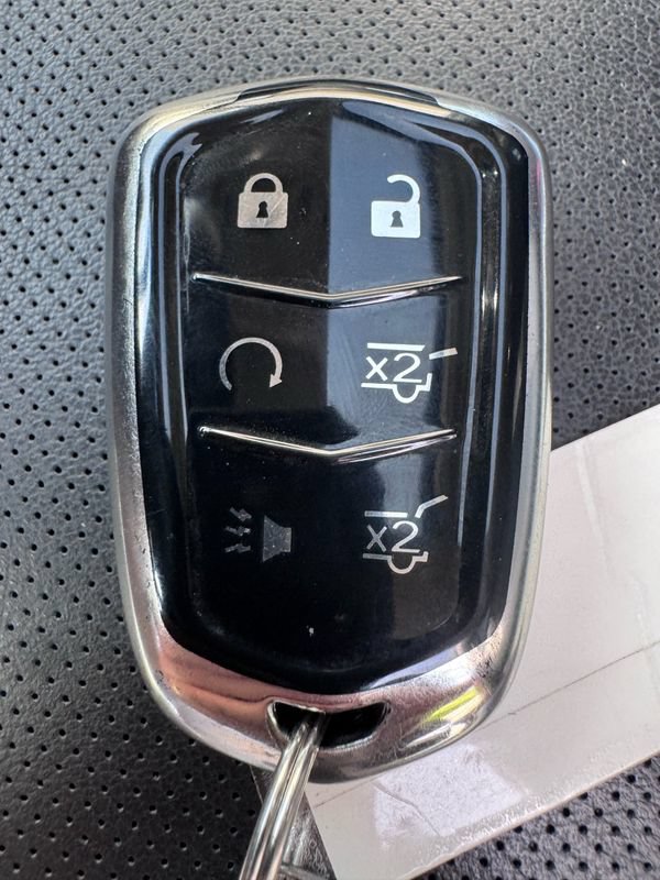 Used 2017 Cadillac Escalade ESV Luxury AWD/4WD image 51