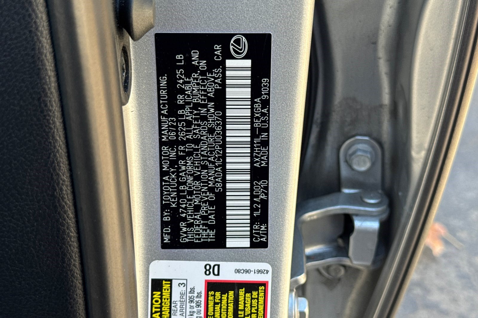 Certified 2023 Lexus ES 300h w/ Premium Package FWD image 40