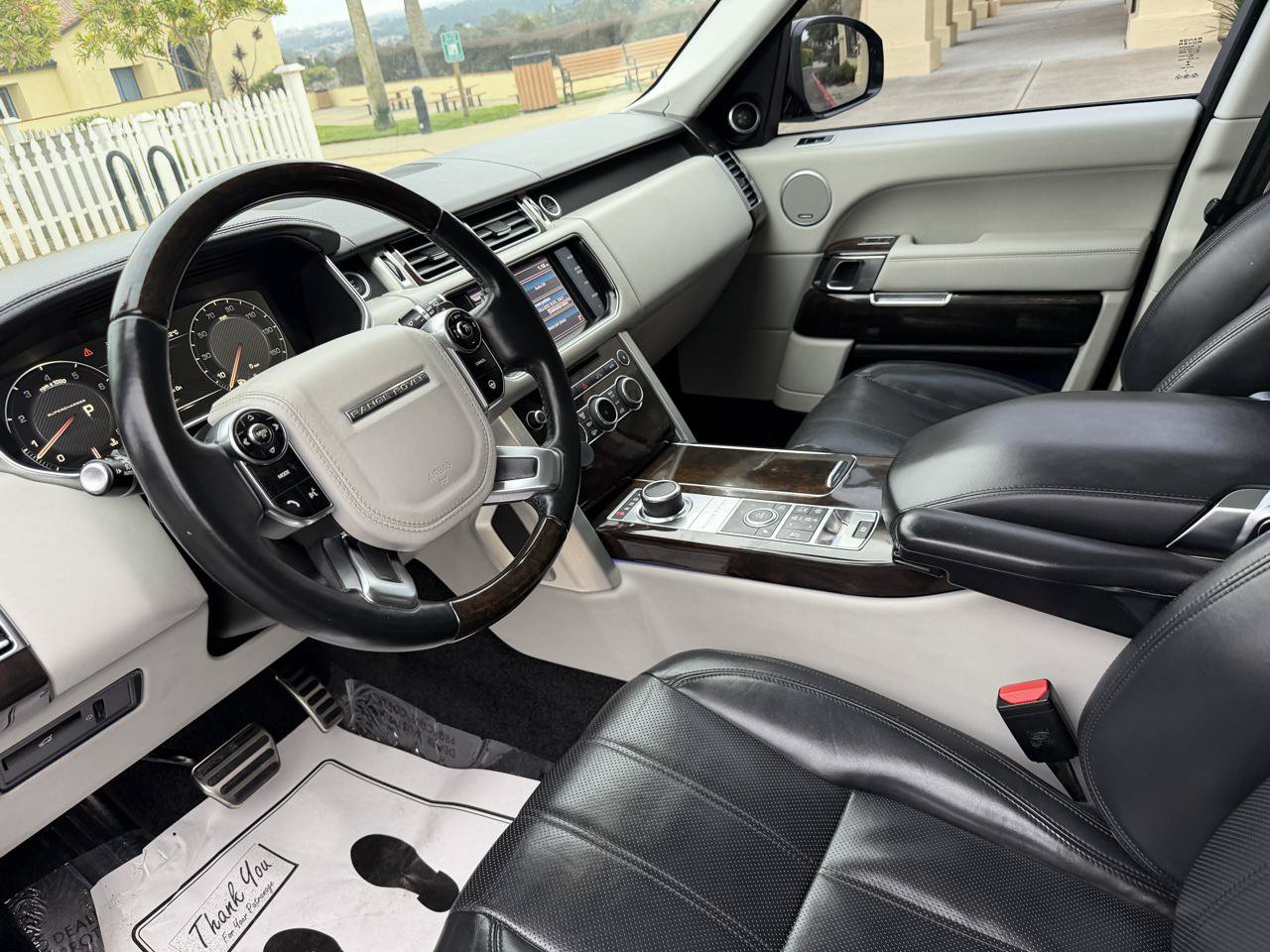 Used 2014 Land Rover Range Rover Supercharged AWD/4WD image 51