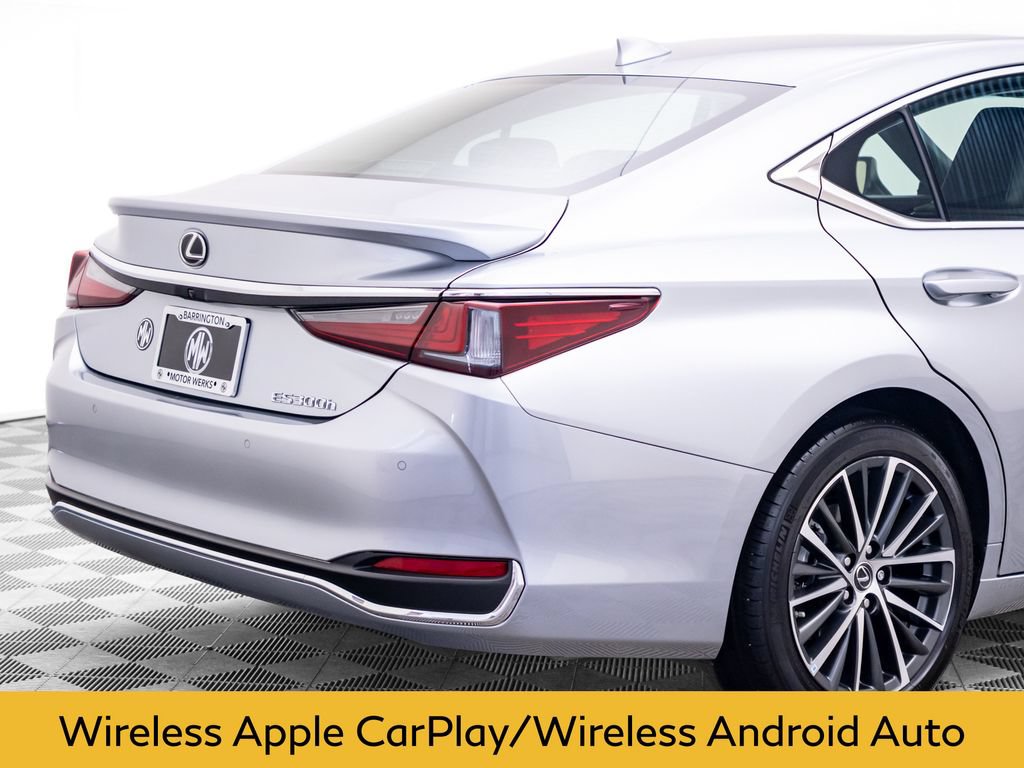 Used 2023 Lexus ES 300h w/ Premium Package FWD image 32
