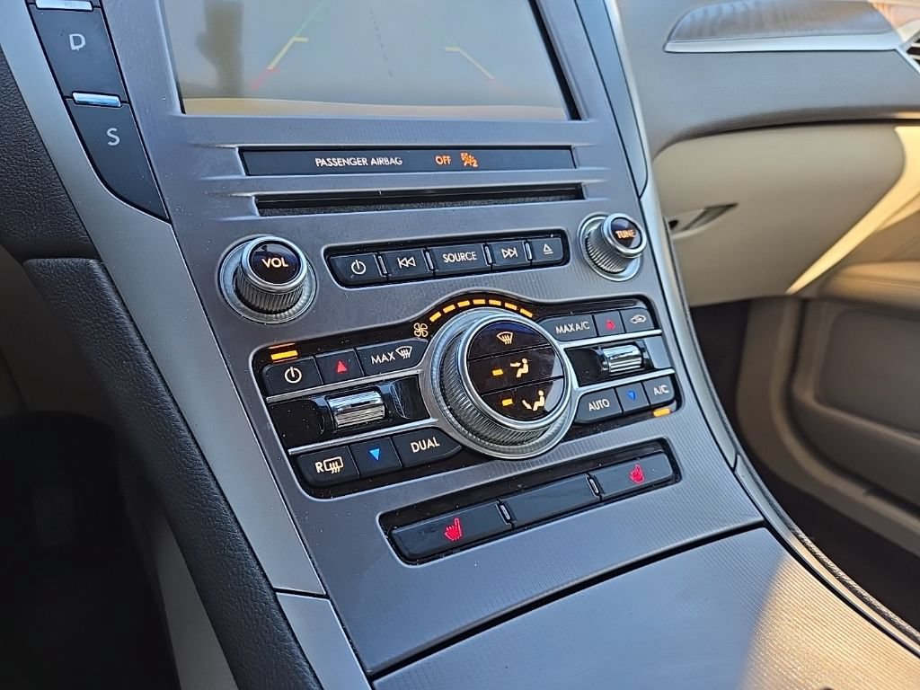 Used 2017 Lincoln MKZ Select FWD image 24