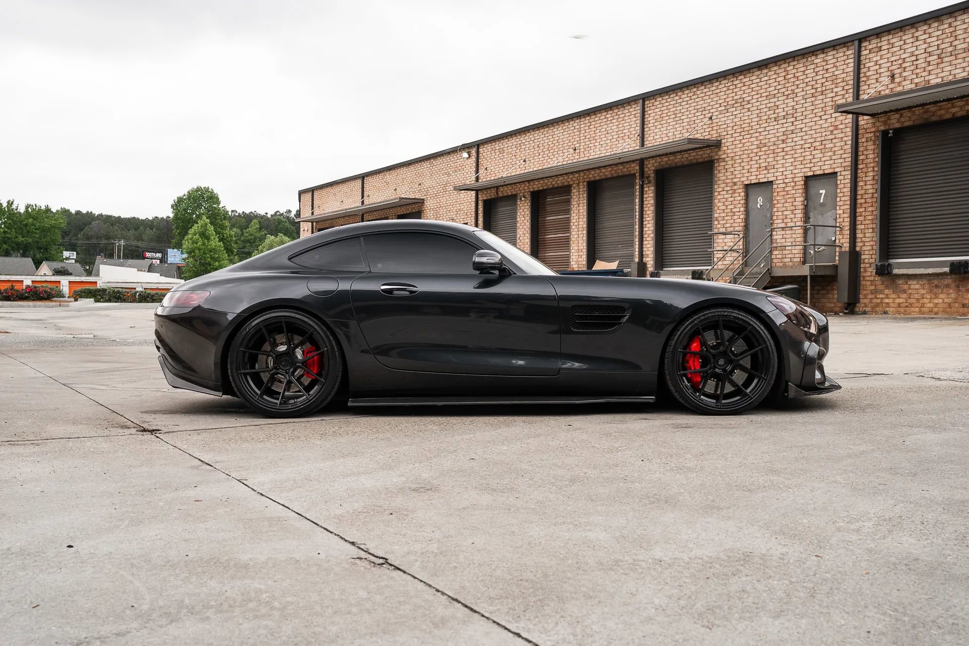 Used 2016 Mercedes-Benz AMG GT S w/ Exclusive Interior Package image 12