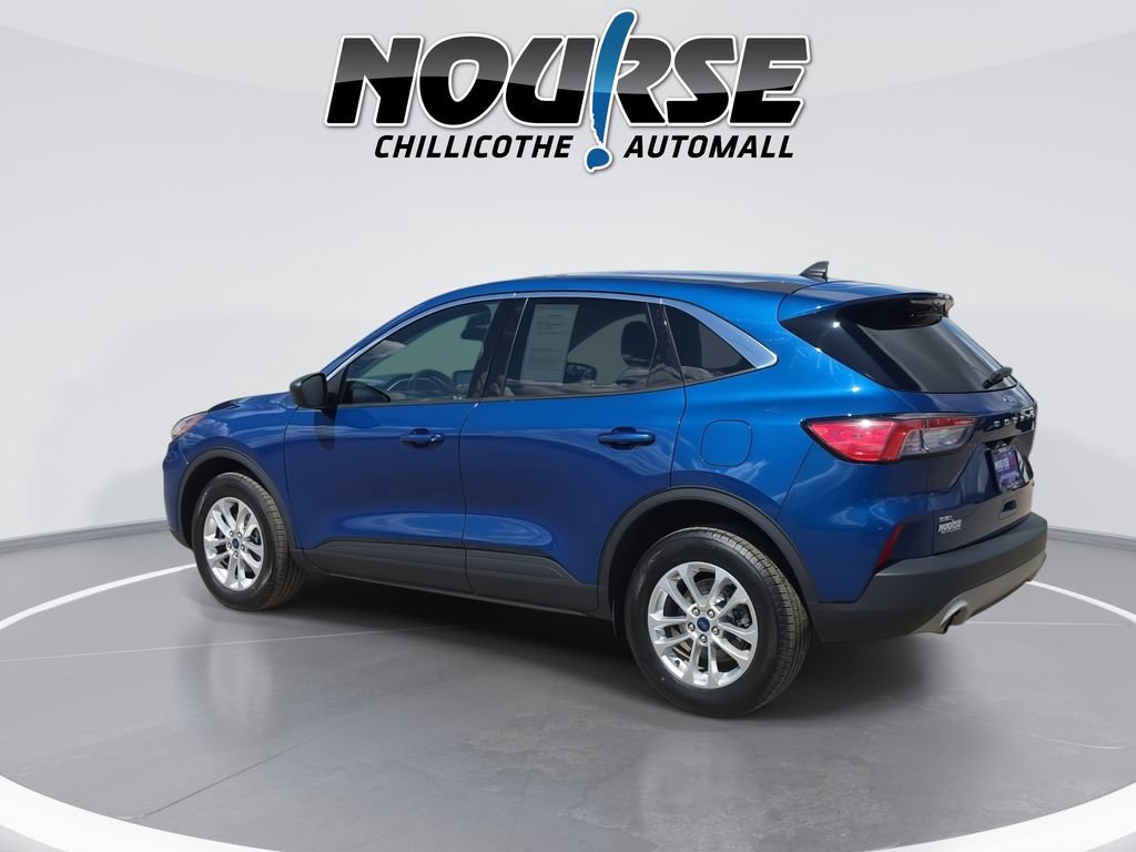 Used 2022 Ford Escape SE AWD/4WD image 6