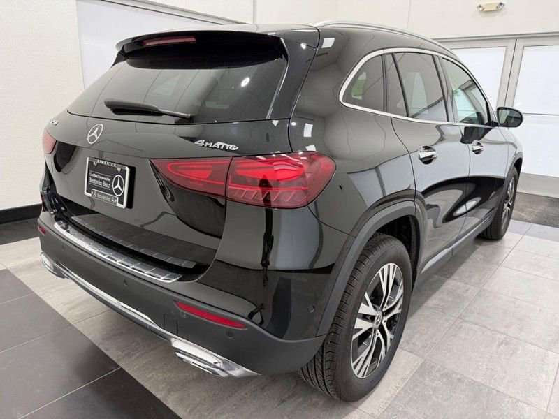 New 2025 Mercedes-Benz GLA 250 4MATIC image 2