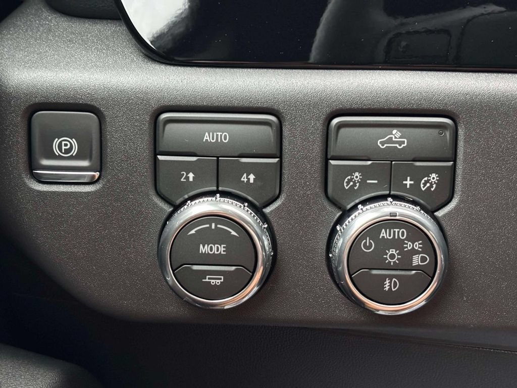 New 2026 GMC Sierra 1500 Elevation AWD/4WD image 9