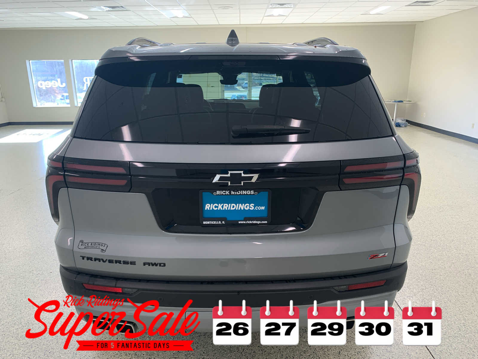 Used 2024 Chevrolet Traverse Z71 w/ Enhanced Driving Package image 6