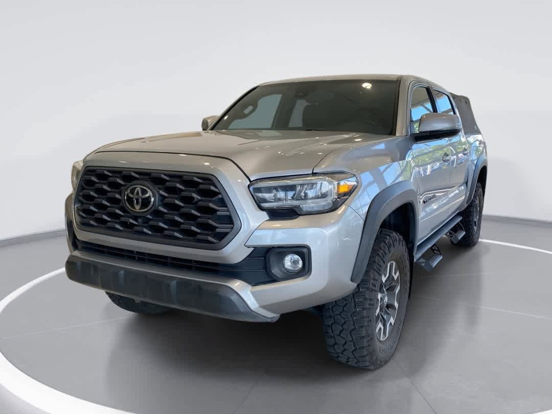 Certified 2020 Toyota Tacoma TRD Off-Road w/ TRD Premium Off Road Package AWD/4WD image 1