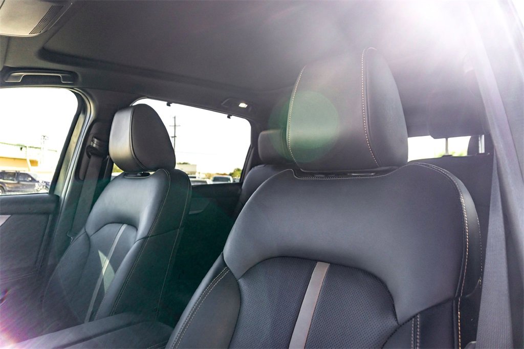 Used 2025 MAZDA CX-90 3.3 Turbo w/ Premium Plus Pkg image 13