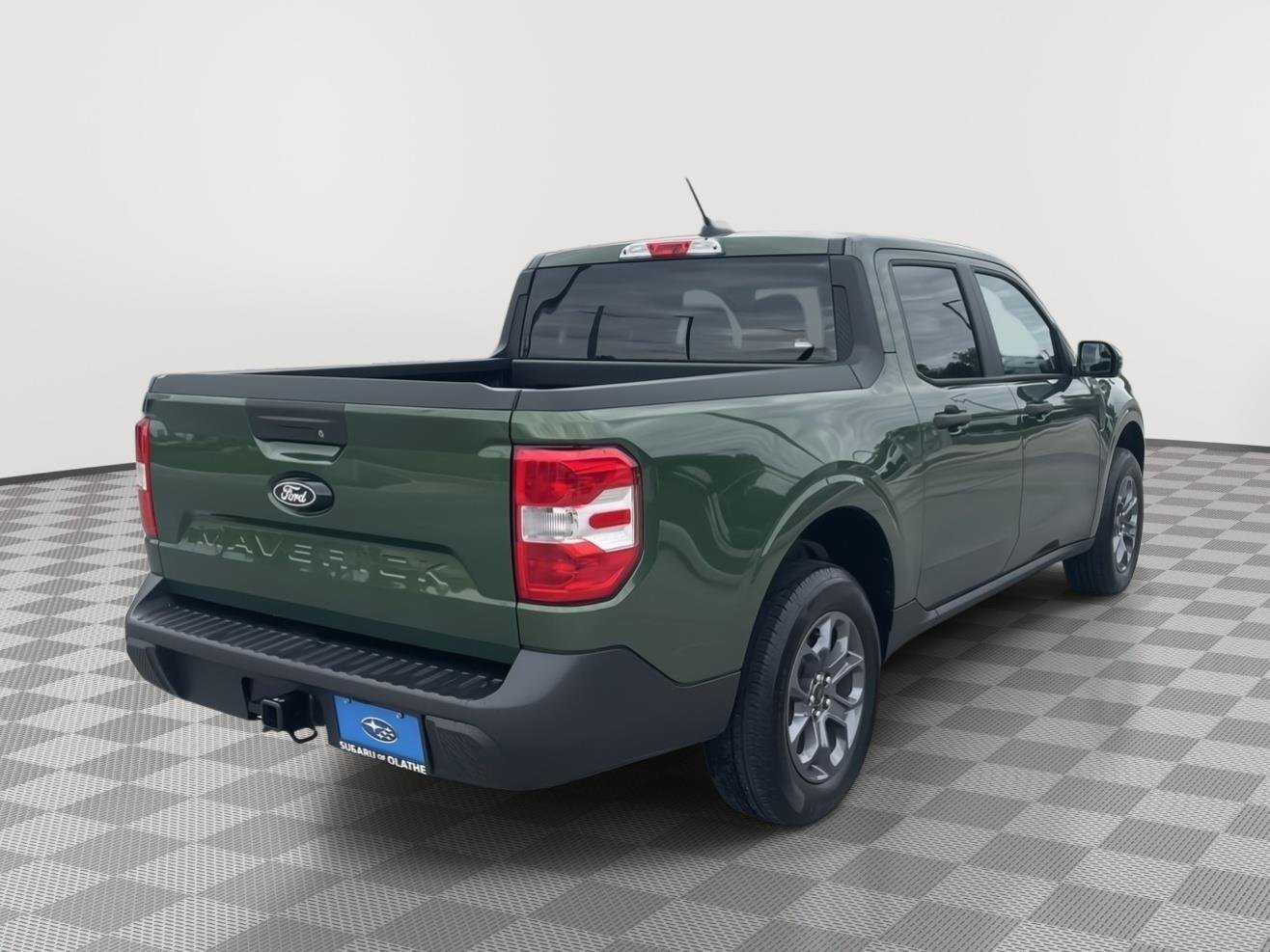 Used 2025 Ford Maverick XLT w/ Equipment Group 301A AWD/4WD image 11