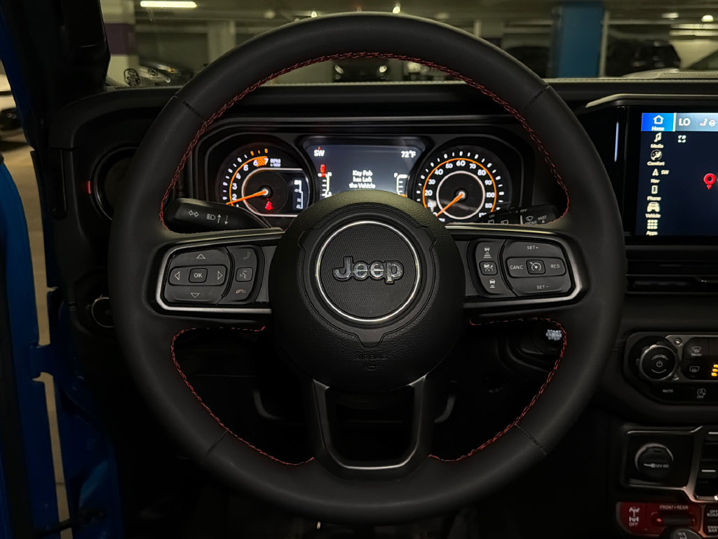 Used 2024 Jeep Wrangler Unlimited Rubicon w/ Technology Group AWD/4WD image 20