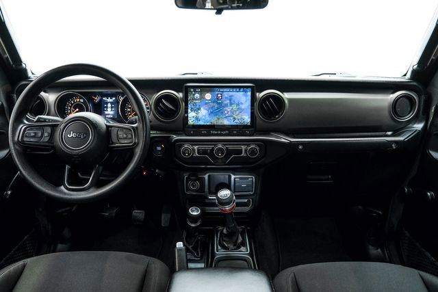 Used 2021 Jeep Gladiator Sport w/ Trailer Tow Package AWD/4WD image 12