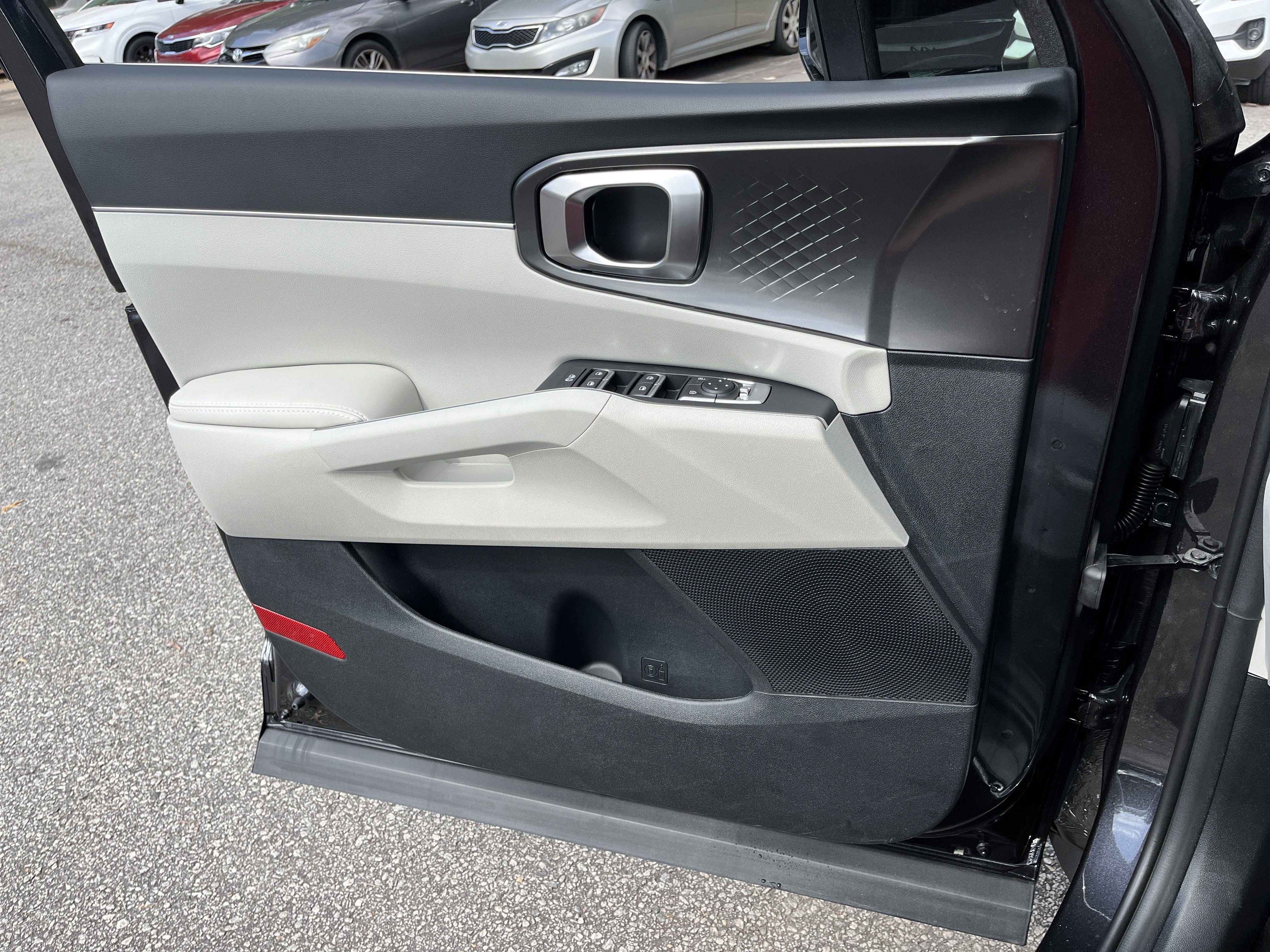 New 2025 Kia Sorento S image 19