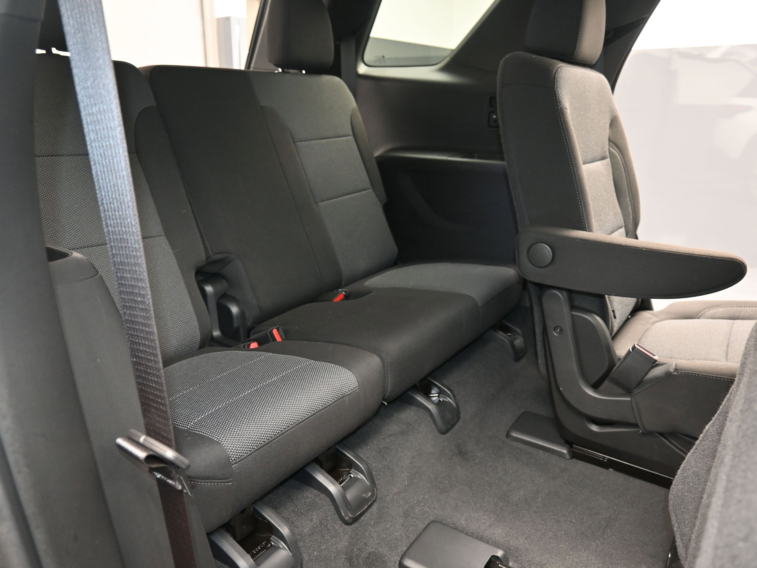 Used 2023 Chevrolet Traverse LT image 26