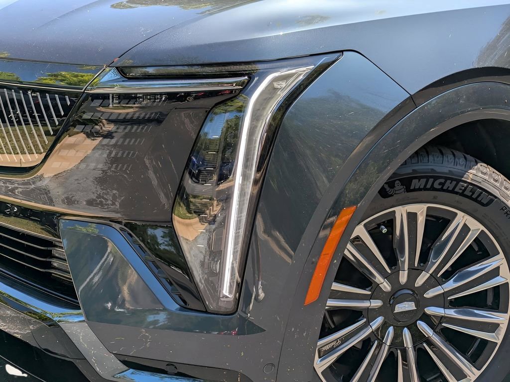 New 2026 Cadillac Escalade IQ Sport 1 w/ LPO, Floor Liner Package image 3