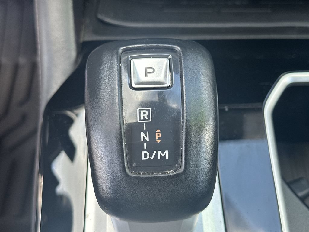 Used 2025 Mitsubishi Outlander SE FWD image 27