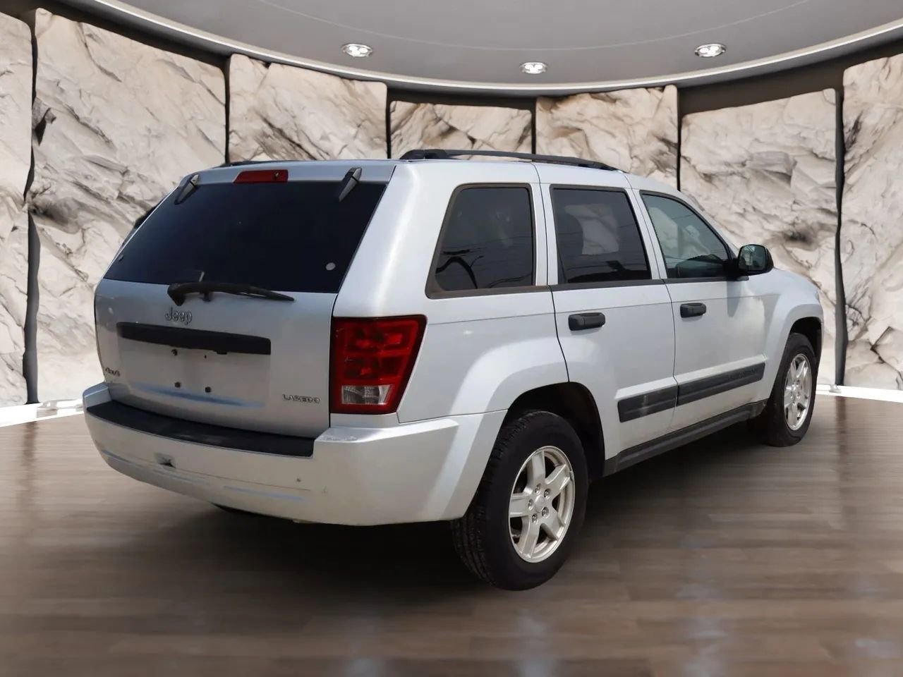 Used 2005 Jeep Grand Cherokee Laredo image 5