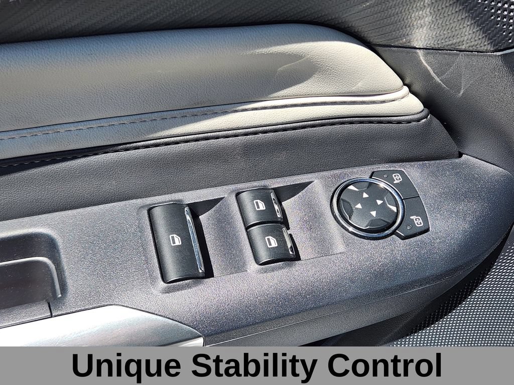 Used 2025 Ford Mustang GT Premium w/ GT Performance Package RWD image 9