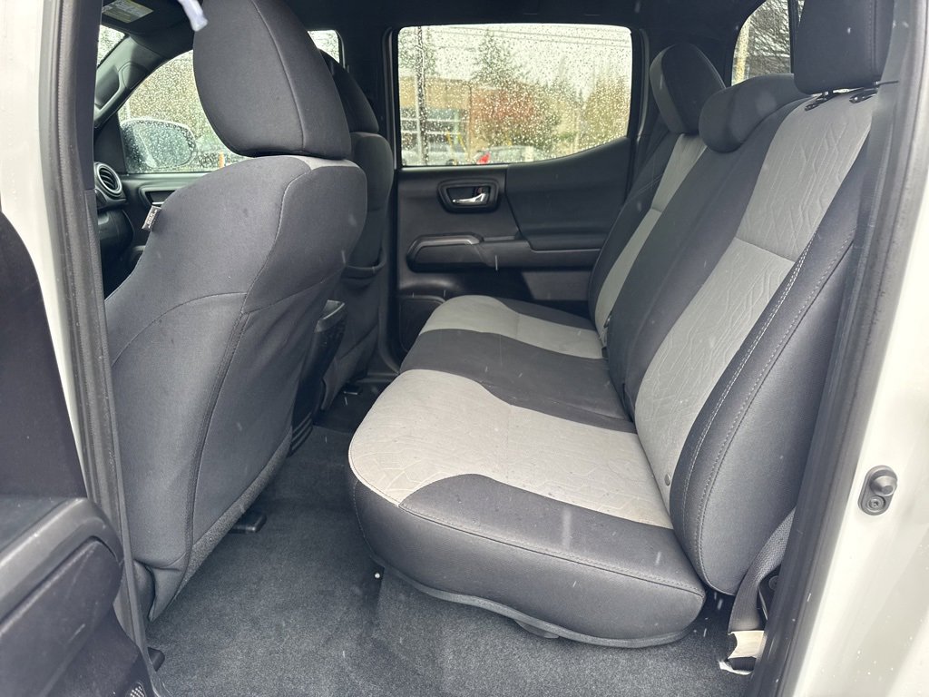 Used 2020 Toyota Tacoma TRD Sport image 34