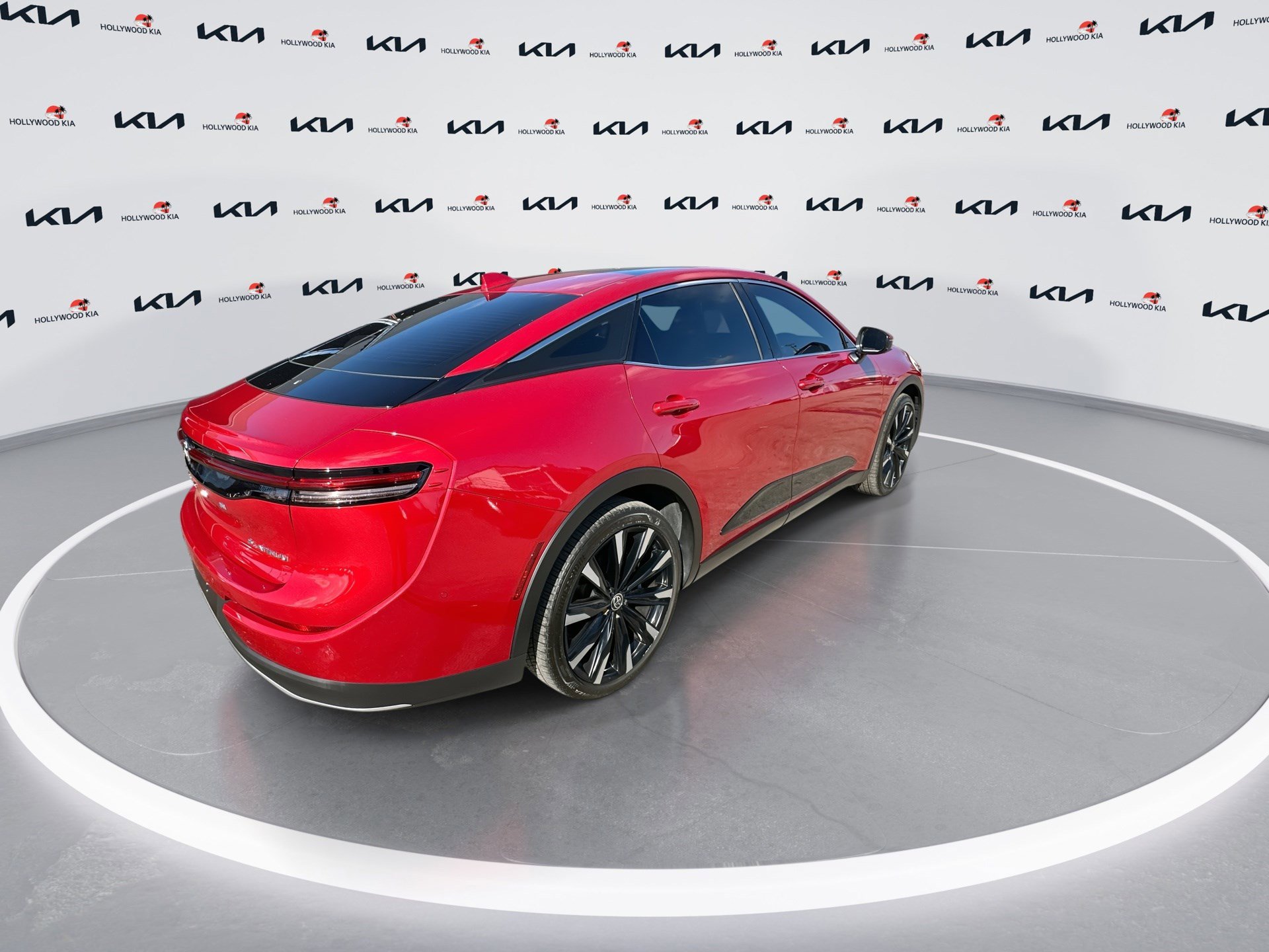 Used 2023 Toyota Crown Platinum image 8