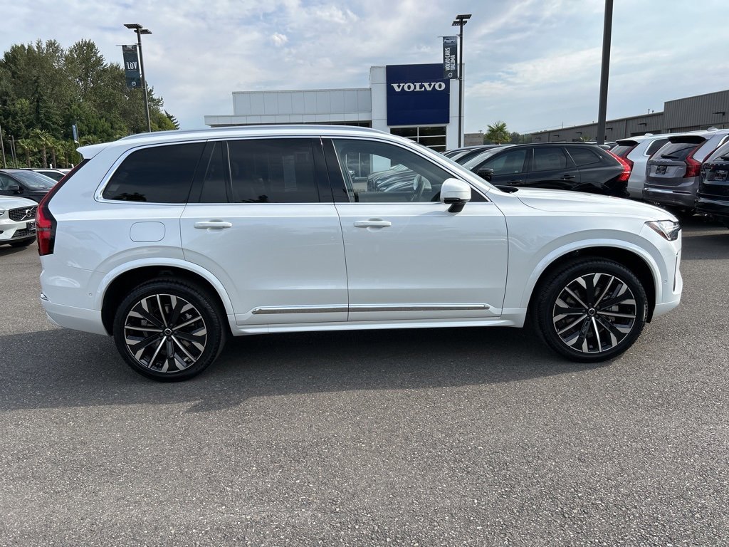 New 2026 Volvo XC90 B6 Plus w/ Protection Package Premier image 9