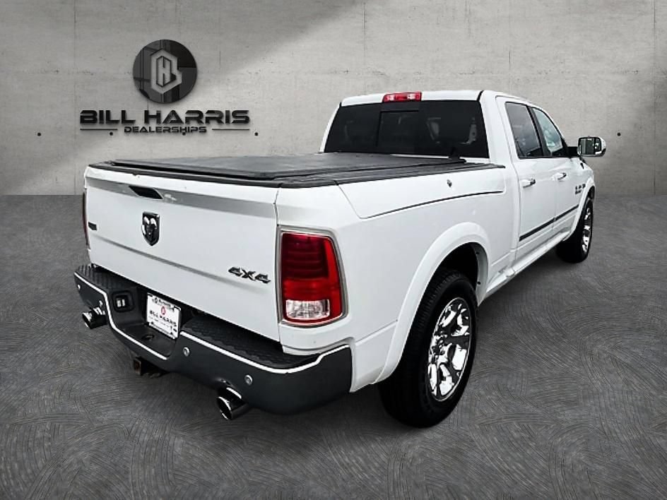 Used 2017 RAM 1500 Laramie w/ Convenience Group AWD/4WD image 5