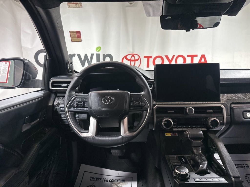 Used 2025 Toyota 4Runner 4WD image 20